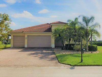 5105 Sapphire Lane  Vero Beach FL 32968 photo