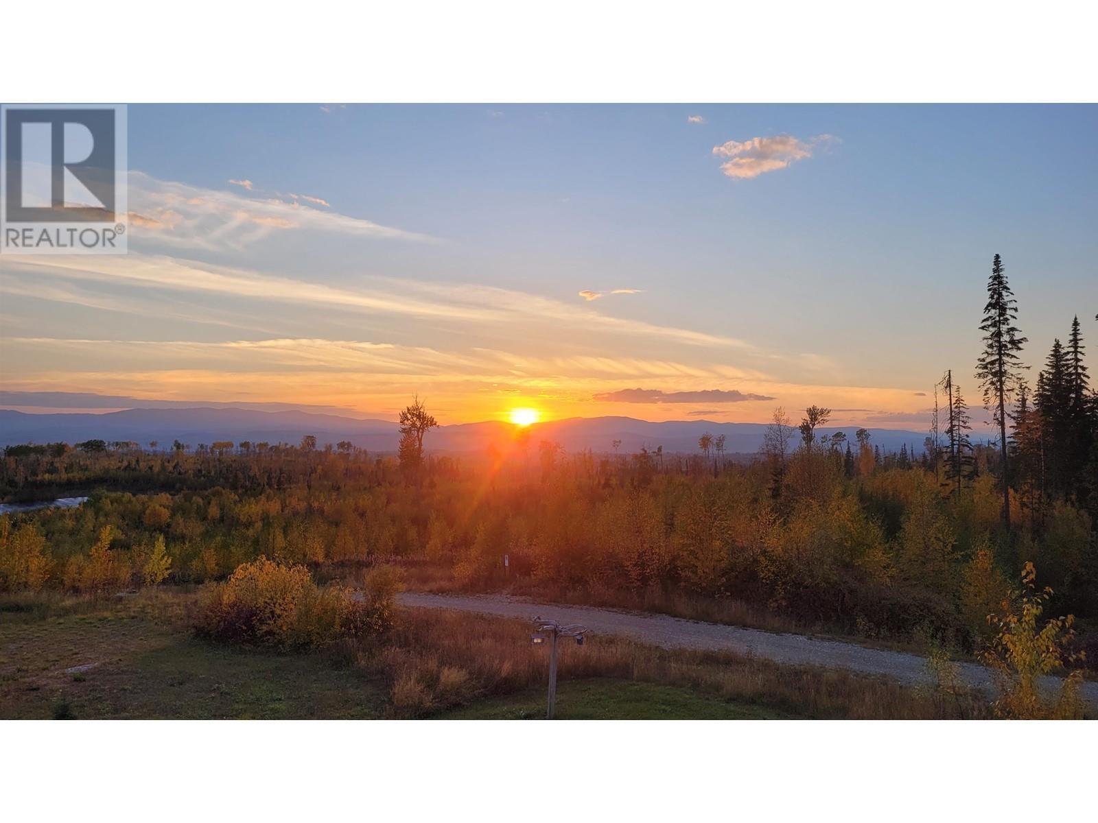 18 Bell Place Lot  Mackenzie BC V0J 2C0 photo