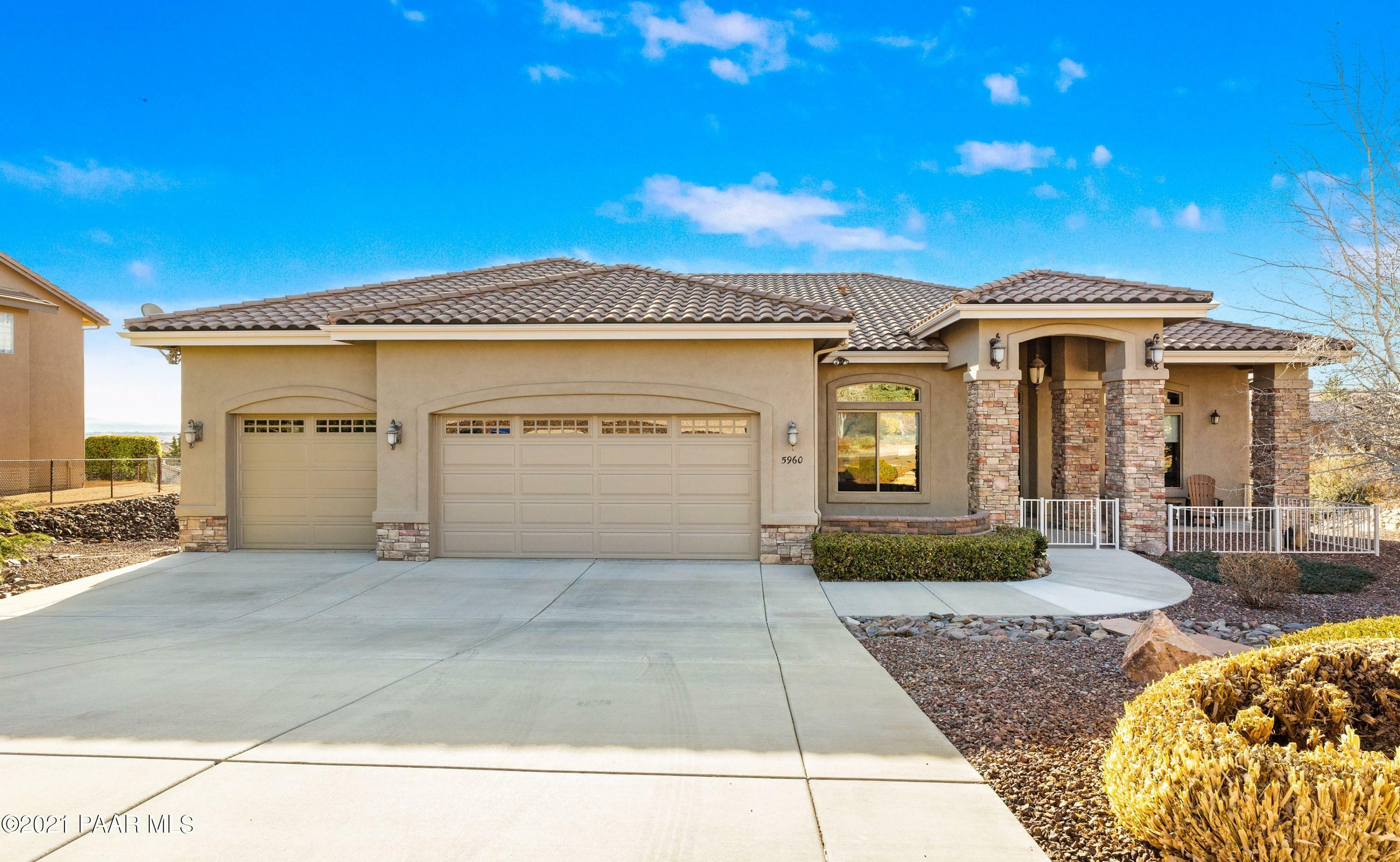 Property Photo:  5960 Symphony Drive  AZ 86305 