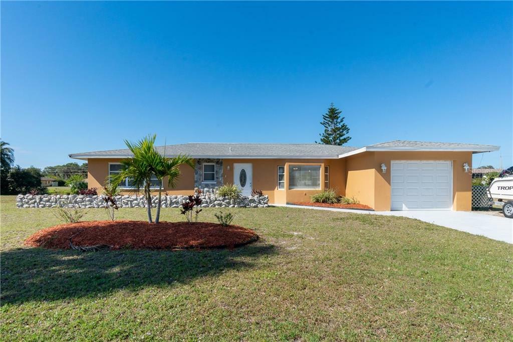 Property Photo:  135 Rotonda Circle  FL 33947 