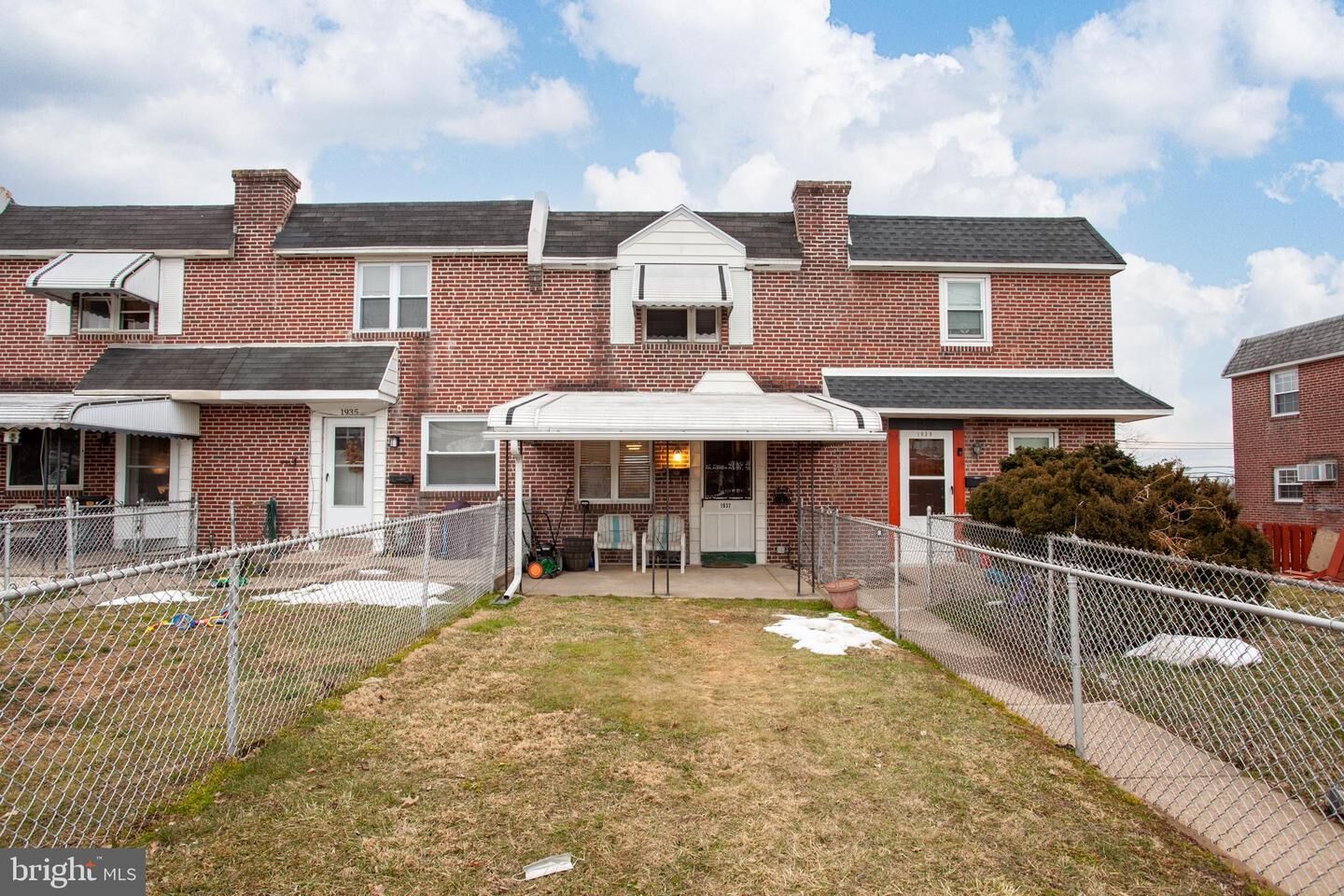 Property Photo:  1937 Delmar Drive  PA 19032