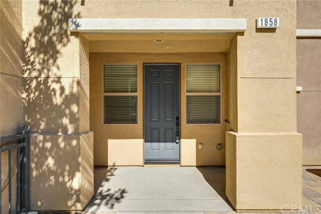 Property Photo:  1858 Orizaba Avenue  CA 90755 