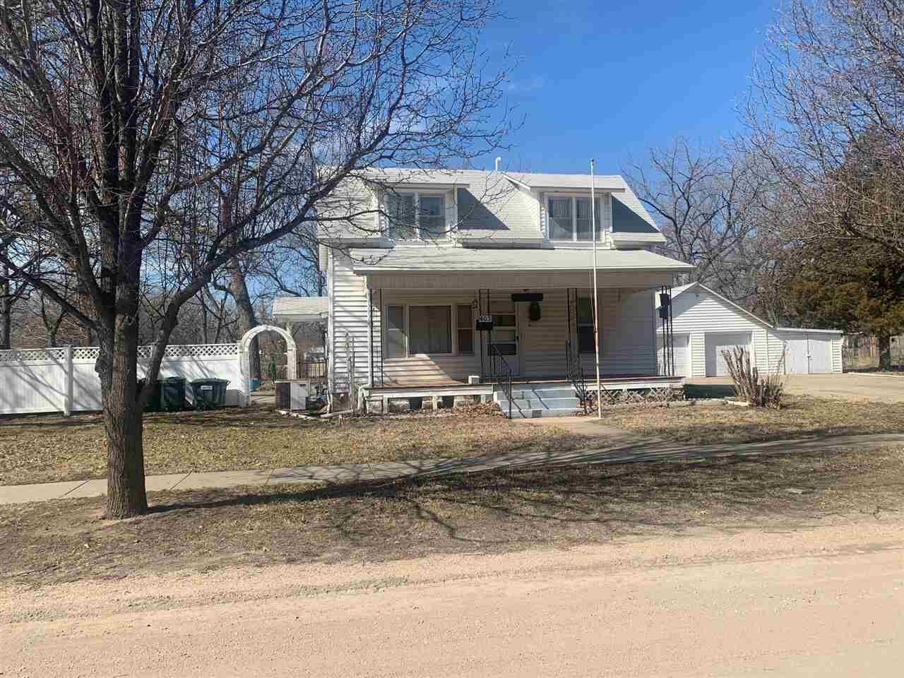 Property Photo:  403 N Saint Clair Ave  KS 67203 