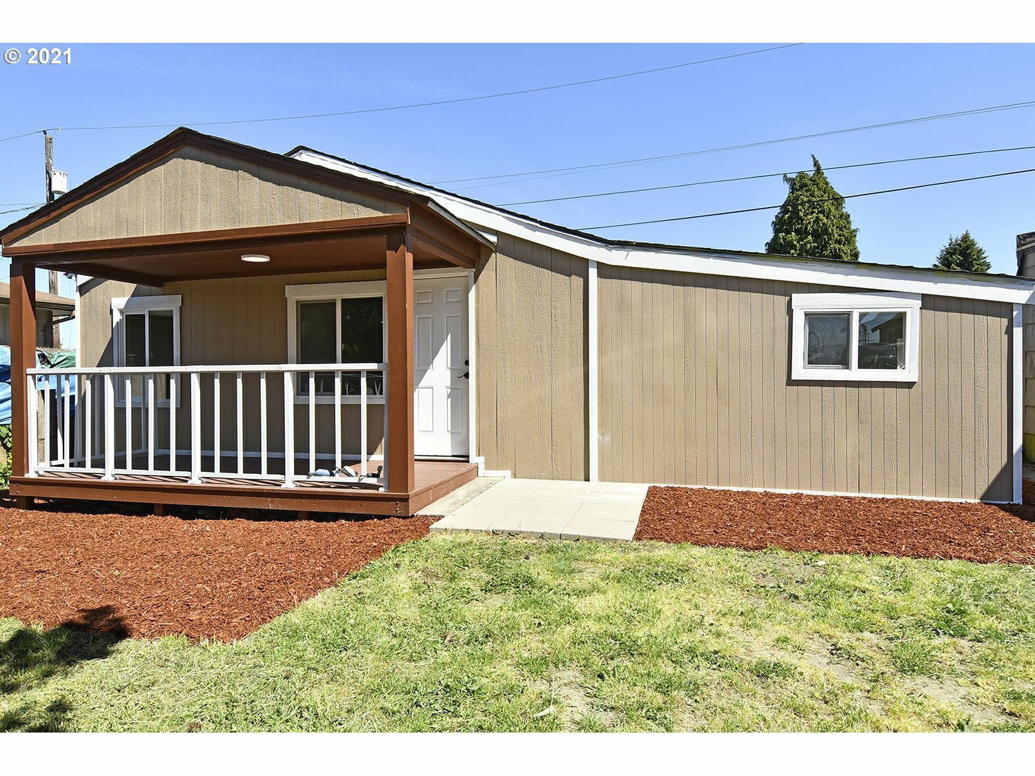 Property Photo:  262 Beech St  WA 98632 