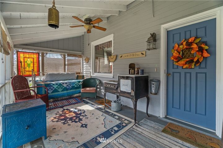 Property Photo:  723 N 1st Street  WA 98563 