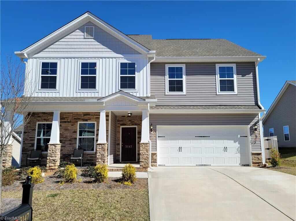 Property Photo: 3147 York Place Drive NC 27051