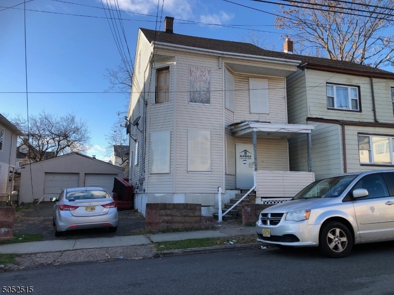 Property Photo:  260 E 24th St  NJ 07514 