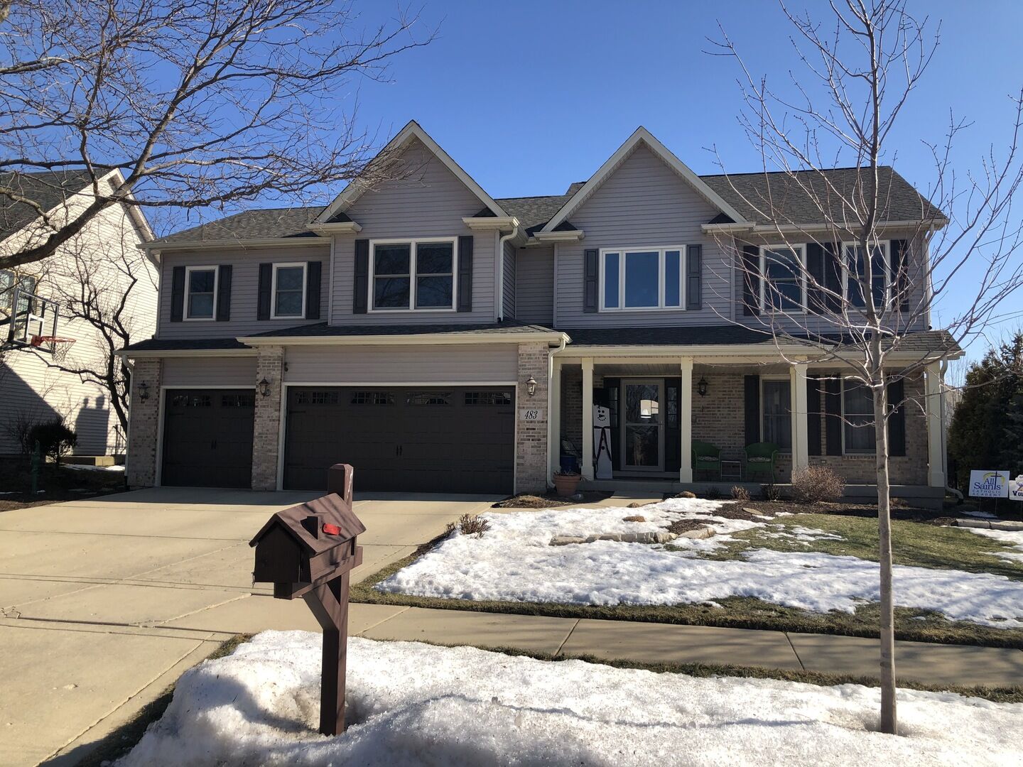Property Photo:  483 Saratoga Drive  IL 60502 