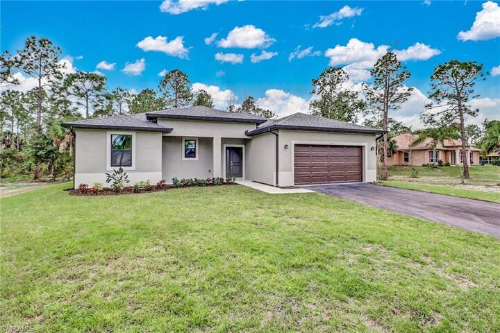 2547 58th Avenue NE  Naples FL 34120 photo