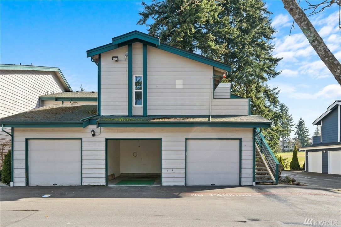 Property Photo:  8407 18th Ave W 6-201  WA 98204 