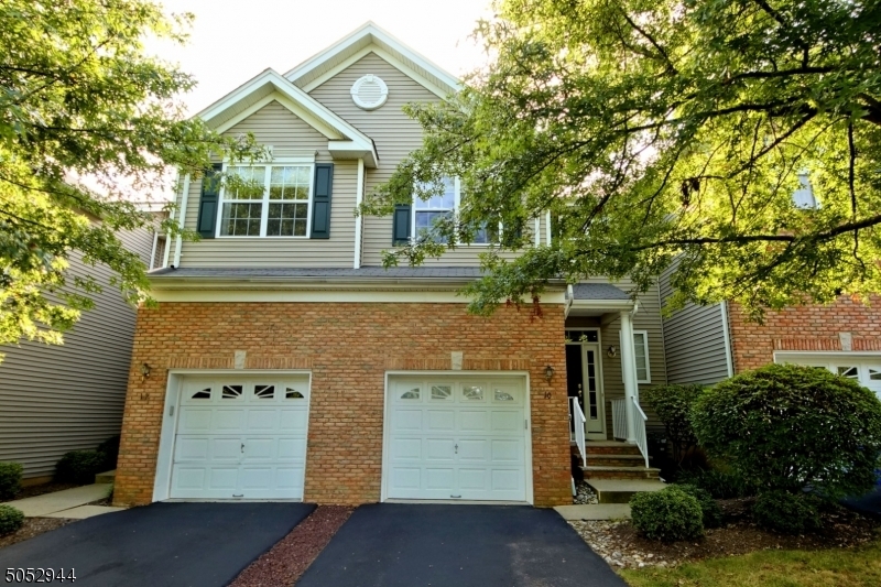 Property Photo:  10 Coolidge Way  NJ 08540 