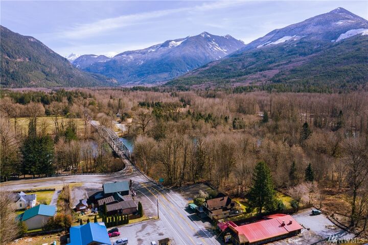 Property Photo: 60108 State Route 20 WA 98267