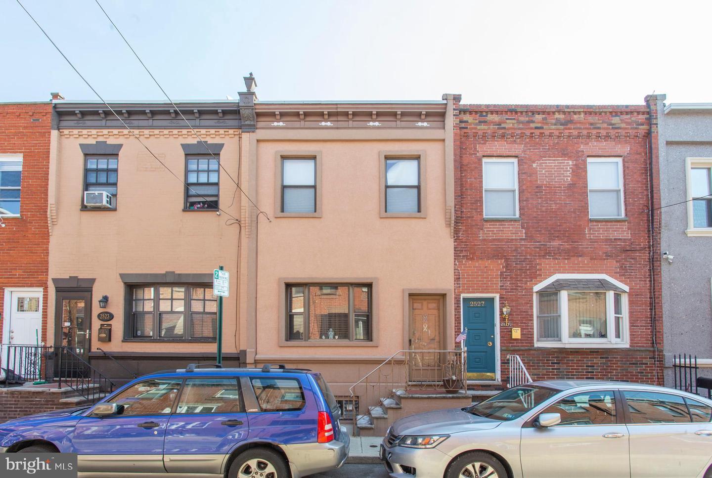 Property Photo:  2525 S Rosewood Street  PA 19145 