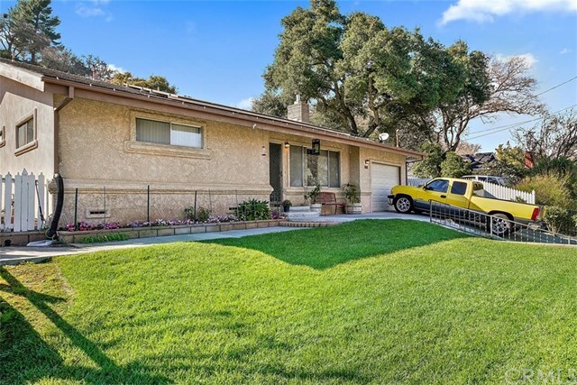 Property Photo:  811 Olive Street  CA 93446 