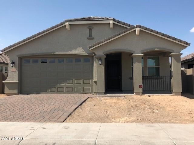 Property Photo:  1132 N 151st Lane  AZ 85338 