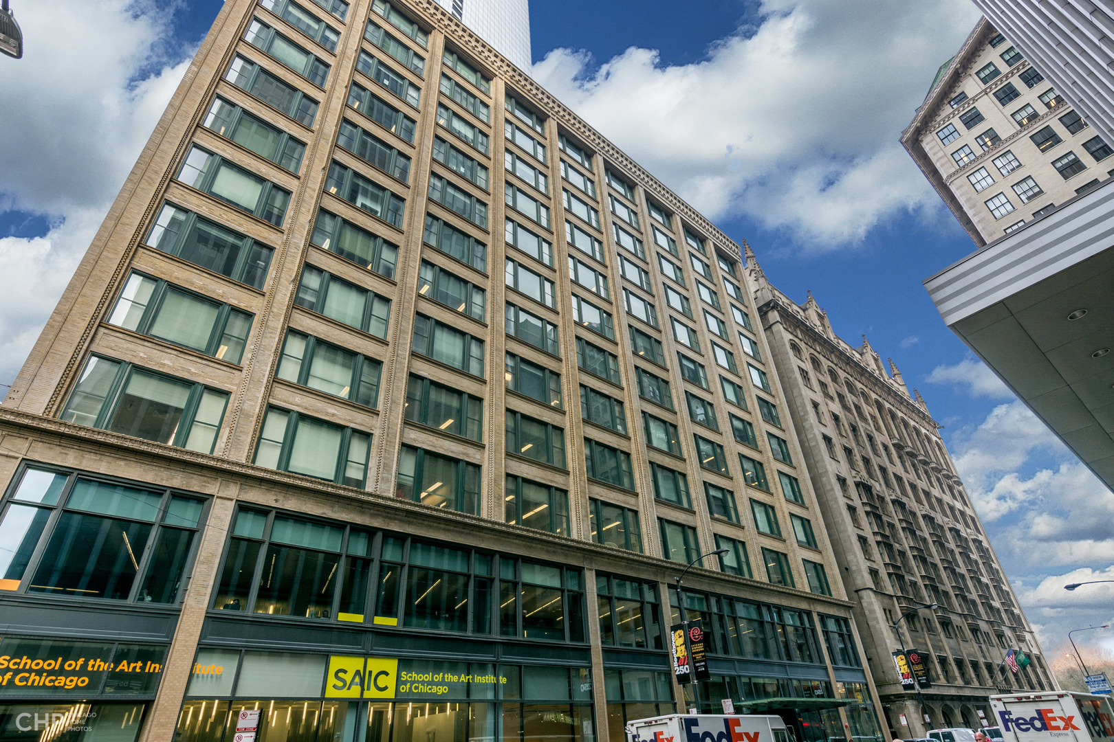 Property Photo: 60 E Monroe Street 4005 IL 60603
