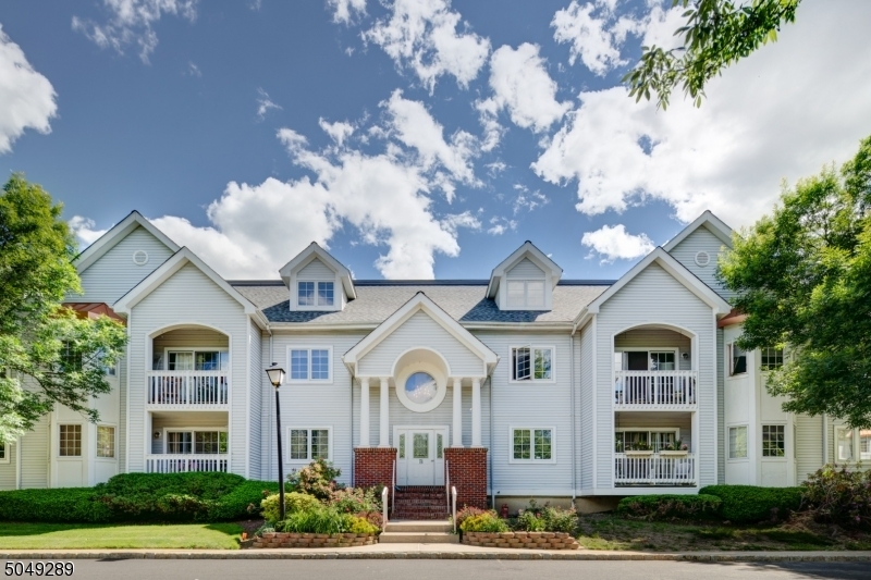 Property Photo: 6 Leva Dr NJ 07960
