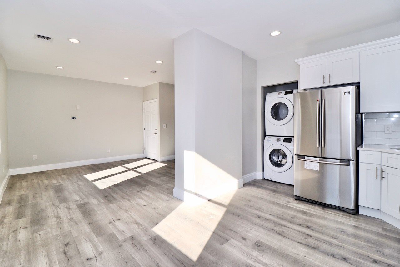 Property Photo:  41 Washburn St 2  NJ 07306 