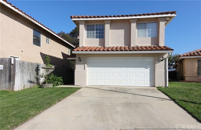 Property Photo:  2160 Vista Elegante  CA 93455 