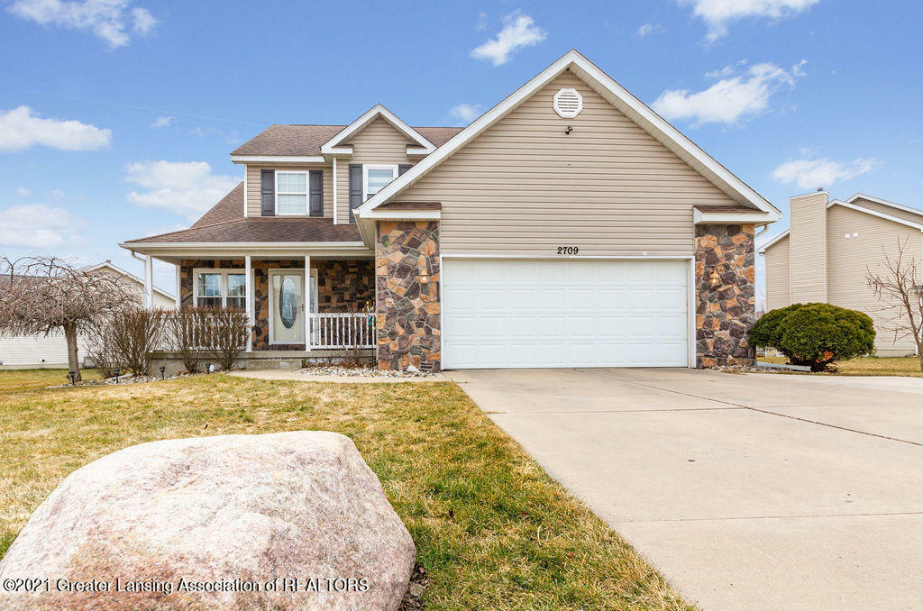 Property Photo: 2709 Halyard Drive MI 48911