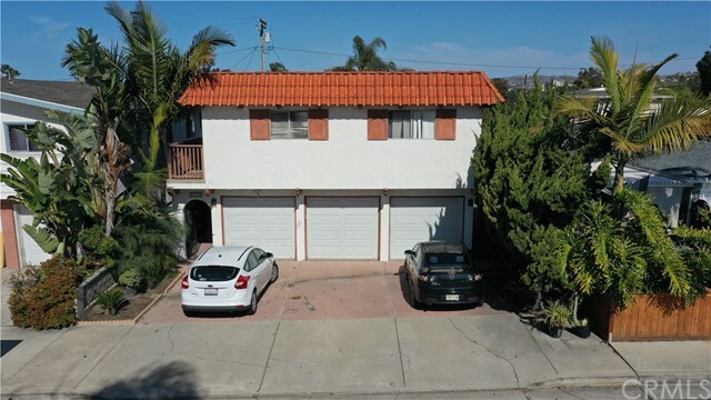 Property Photo:  119 E Mariposa  CA 92672 