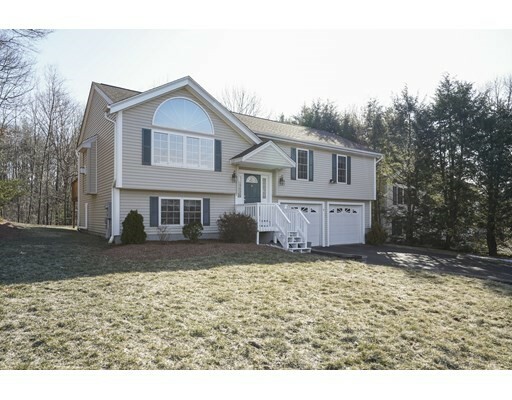 Property Photo: 4 Heritage Lane MA 01583