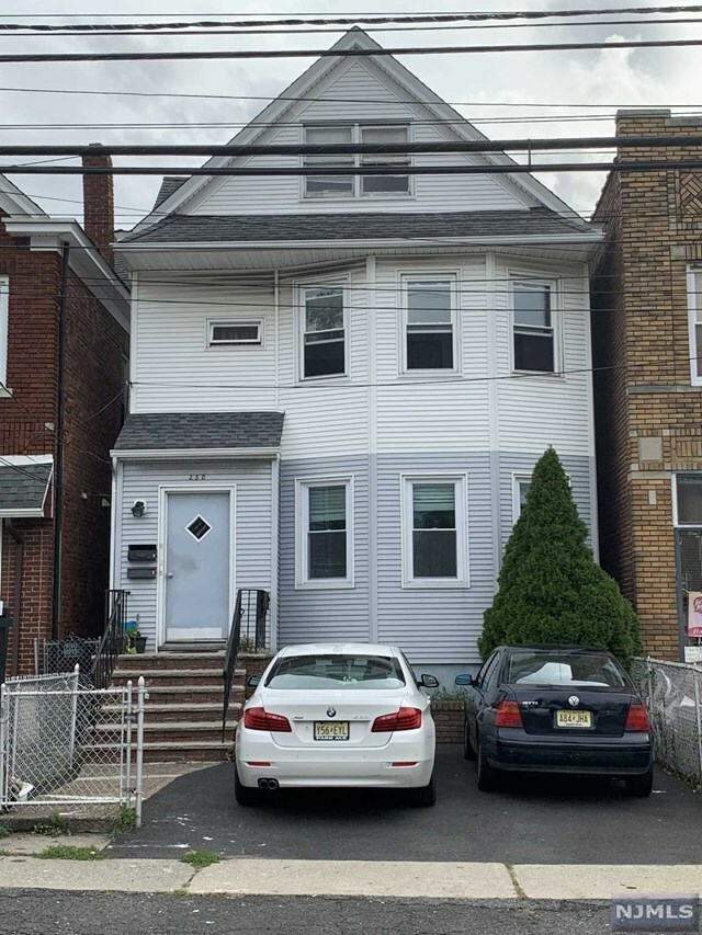 Property Photo:  250 Union Street  NJ 07644 