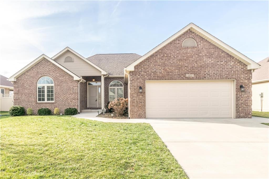 Property Photo: 2651 Daffodil Court W IN 47201