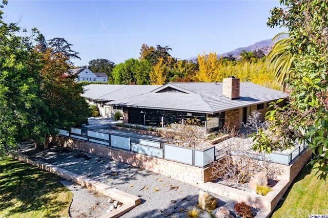 Property Photo: 625 W Kenneth Road CA 91202