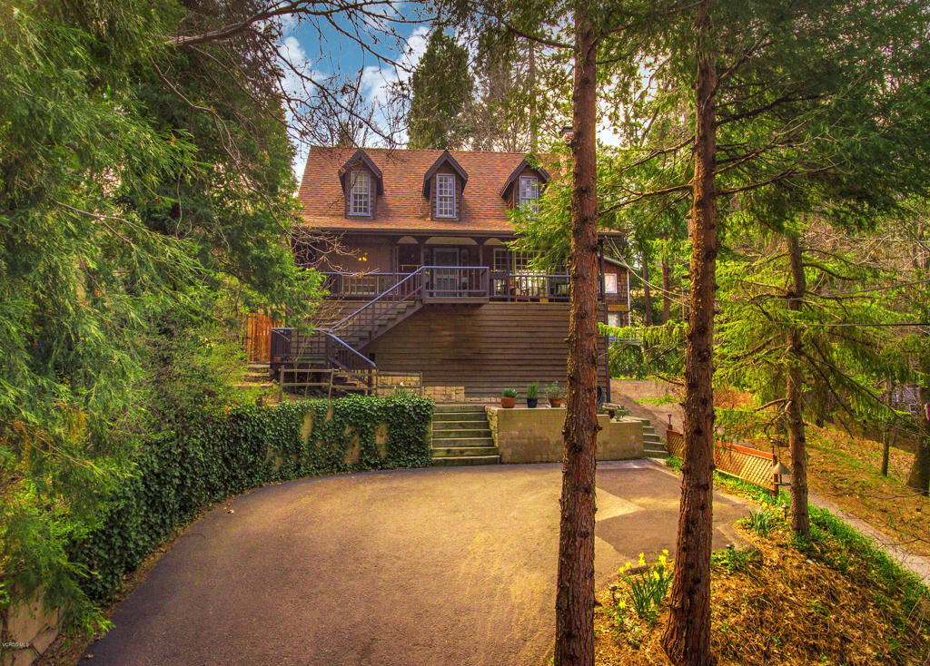 Property Photo:  23101 Sycamore Lane  CA 92325 