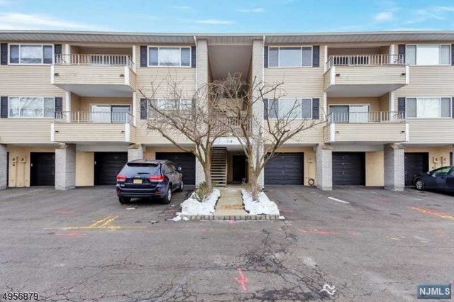Property Photo:  50 West Lindsley Road 06  NJ 07009 