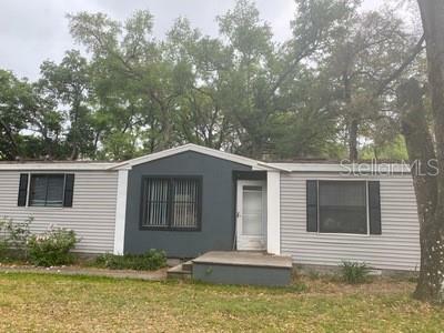 Property Photo:  16734 NE 2nd Street Road  FL 34488 