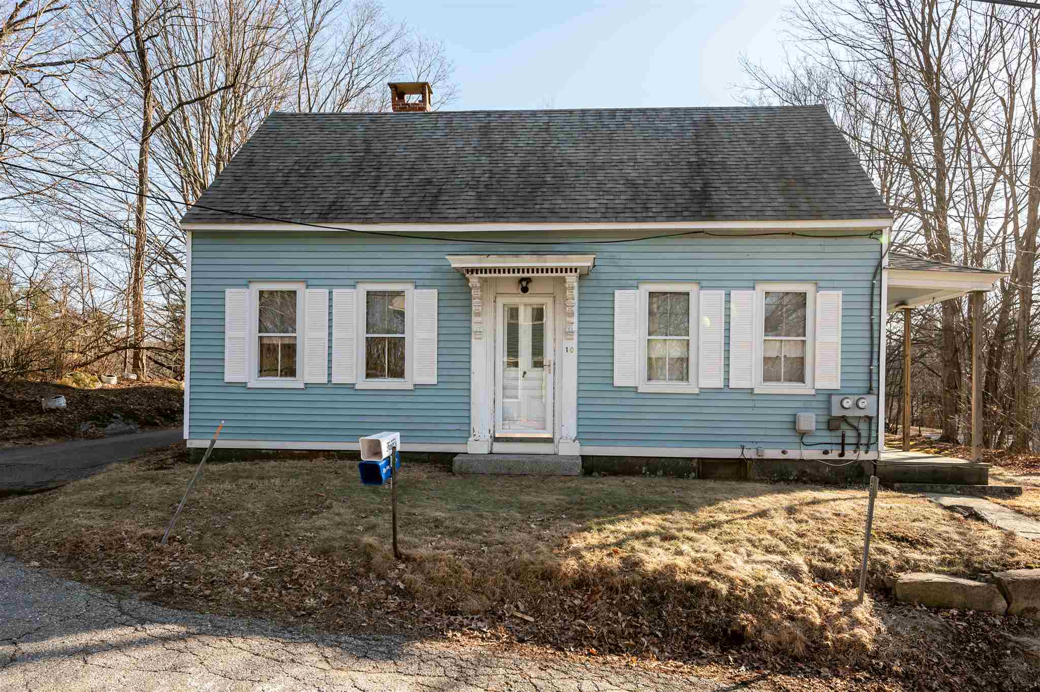 Property Photo:  10 Mount Pleasant Street  NH 03857 