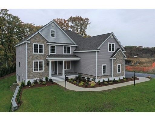 Property Photo:  11 Chadwick Road  MA 01749 