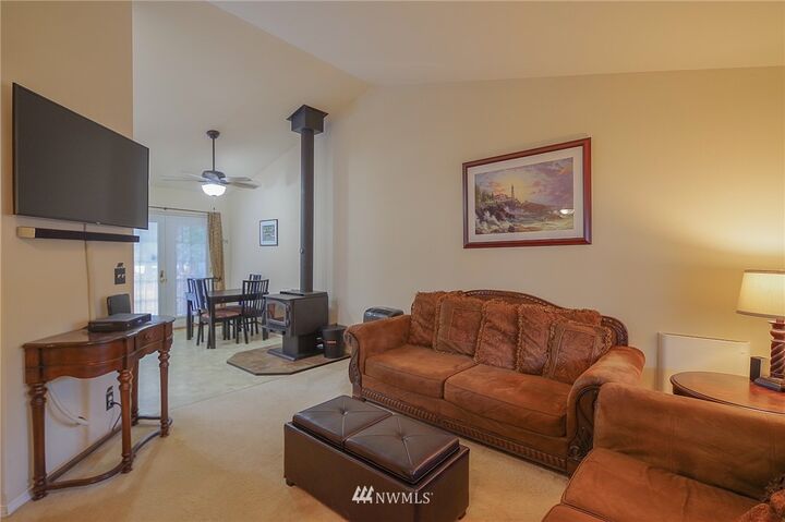 Property Photo:  41 White Pine Drive  WA 98940 