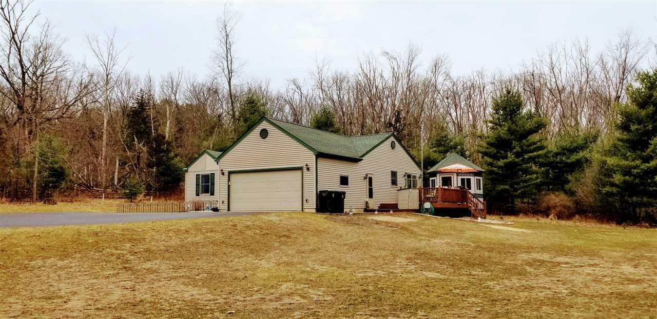 317 Carriage Rd  Montello WI 53949 photo