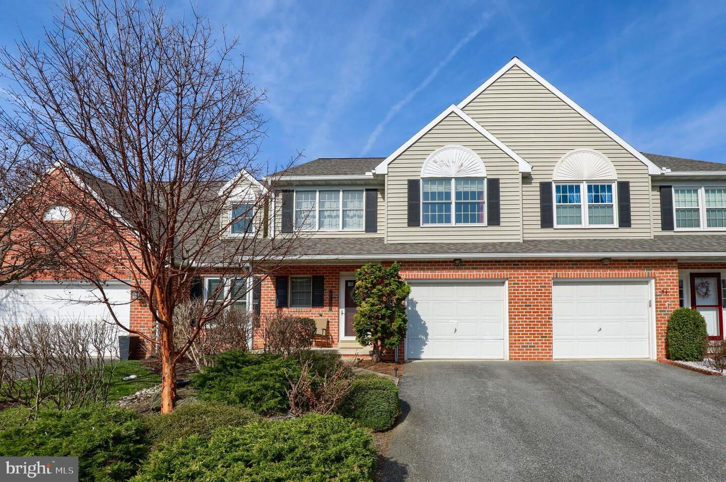 Property Photo:  52 Pennridge Avenue  PA 17554 