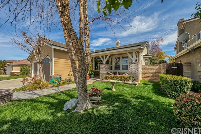 Property Photo:  28306 Linda Vista Street  CA 91387 