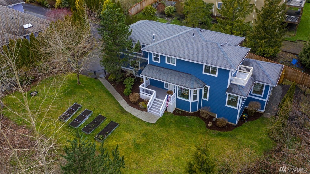 Property Photo: 4717 Parkhurst Dr WA 98229