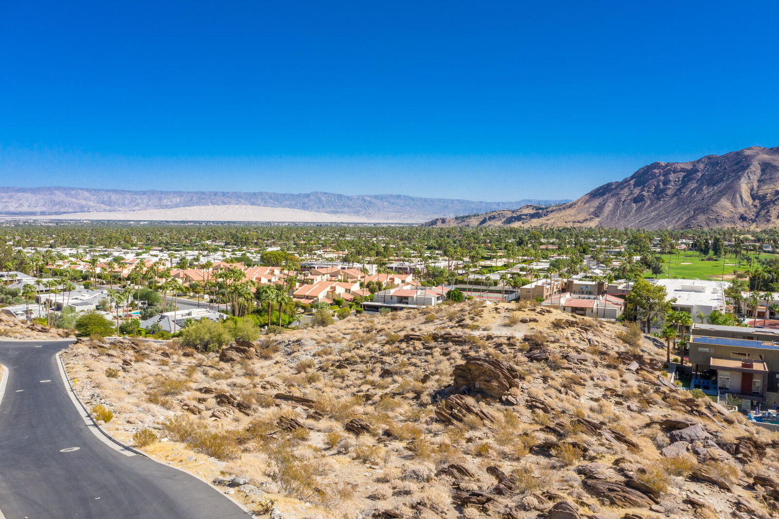 Property Photo: 205 Ridge Mountain Drive CA 92264