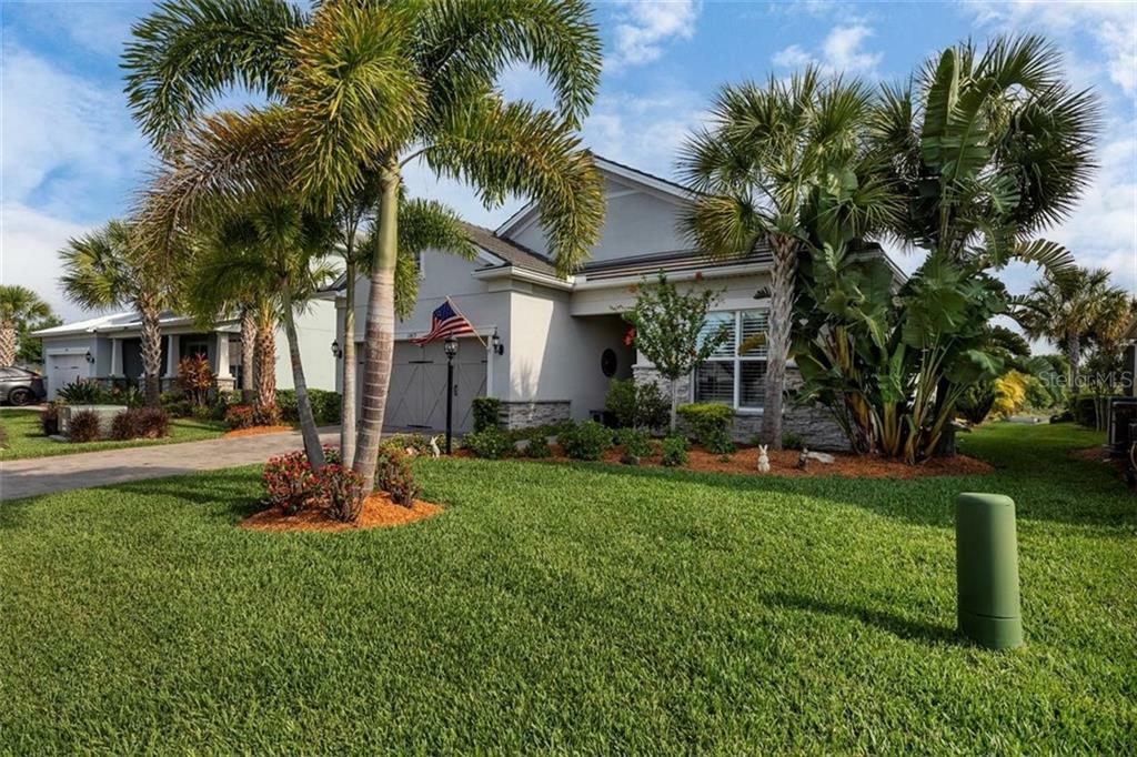 Property Photo:  11419 Golden Bay Place  FL 34211 