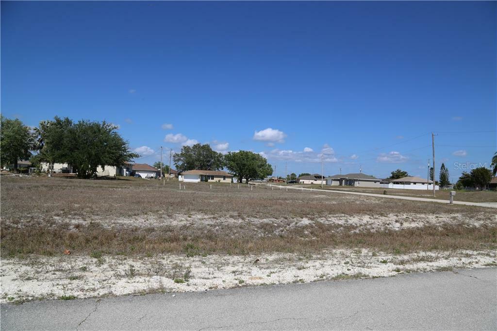 Property Photo:  611 NW 29th Street  FL 33993 