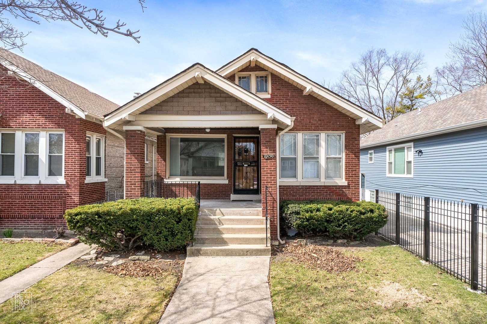 Property Photo:  10150 S Perry Avenue  IL 60628 