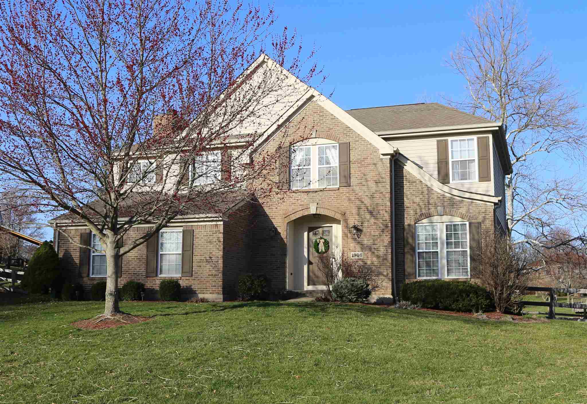 Property Photo: 1906 Stanford Court KY 41005