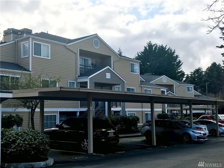 Property Photo:  5300 Harbour Pointe Blvd 312C  WA 98275 