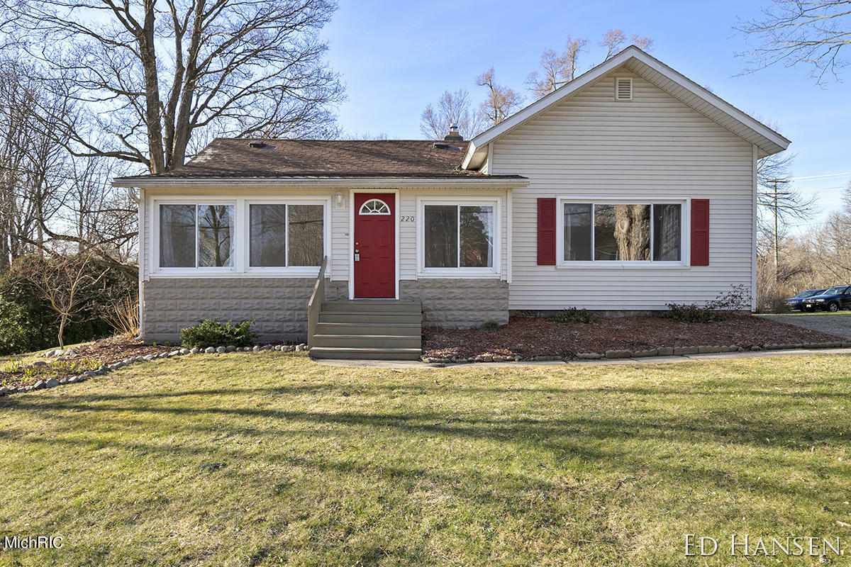 Property Photo:  220 W Division Street NE  MI 49341 