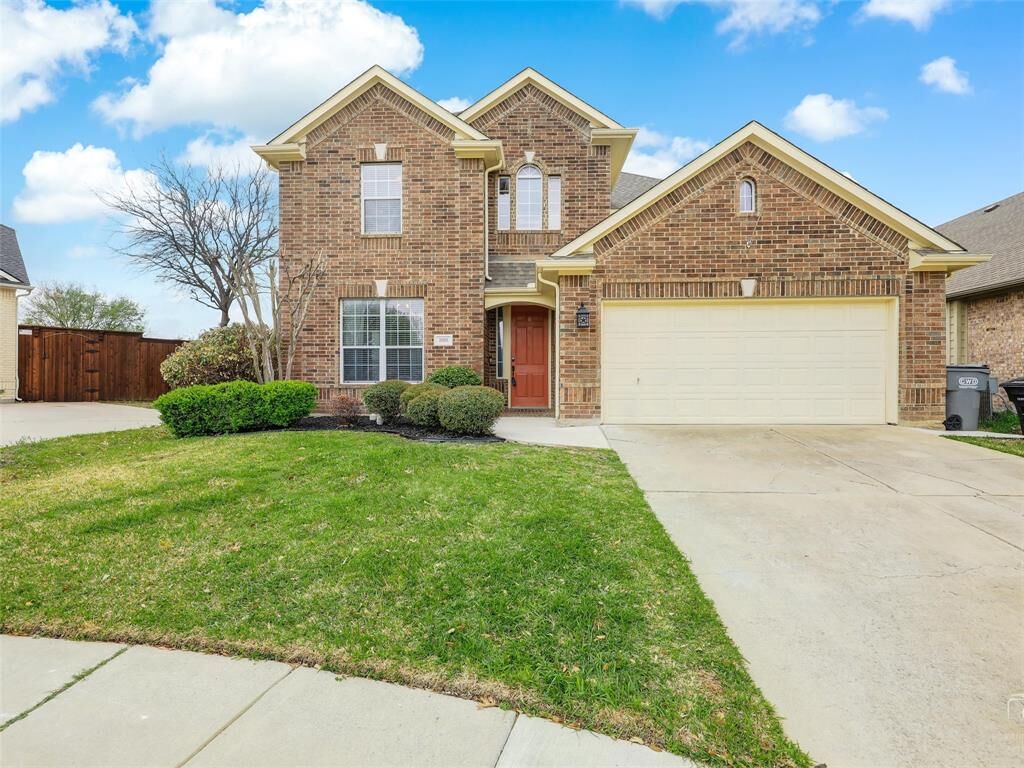 Property Photo: 3105 Fox Hollow Drive TX 75068
