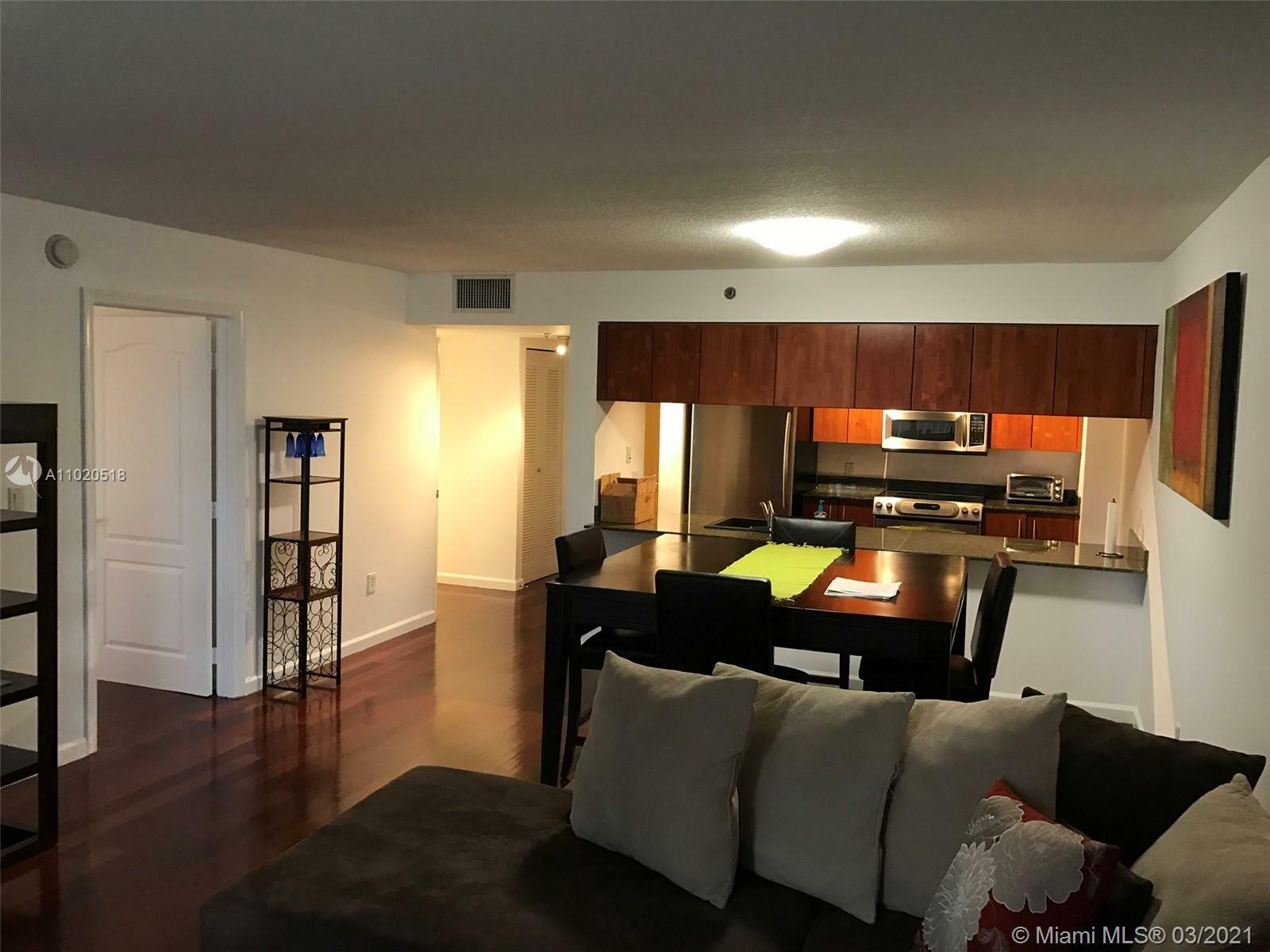 Property Photo:  1200 Brickell Bay Dr 2222  FL 33131 