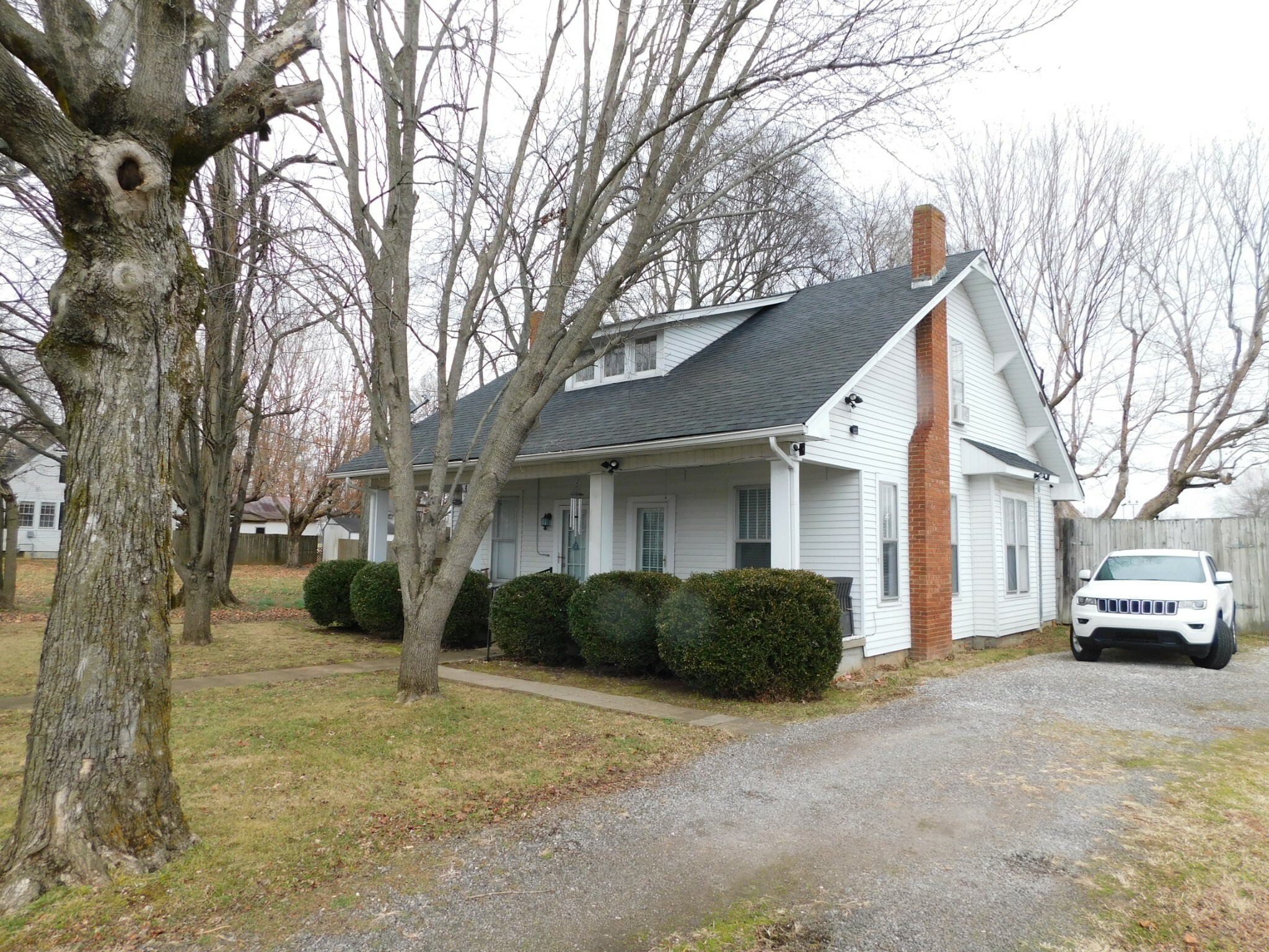 Property Photo:  323 Portland Blvd  TN 37148 