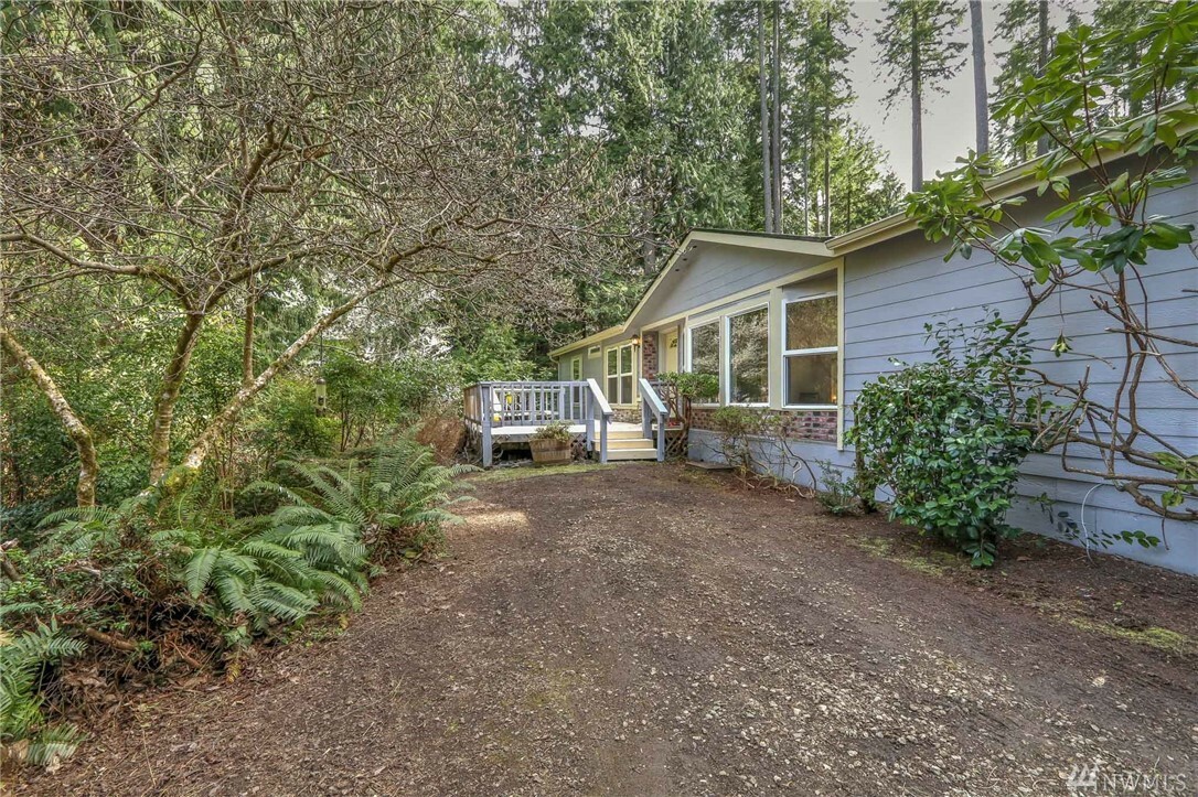 Property Photo:  829 NW Bracken Ct  WA 98370 